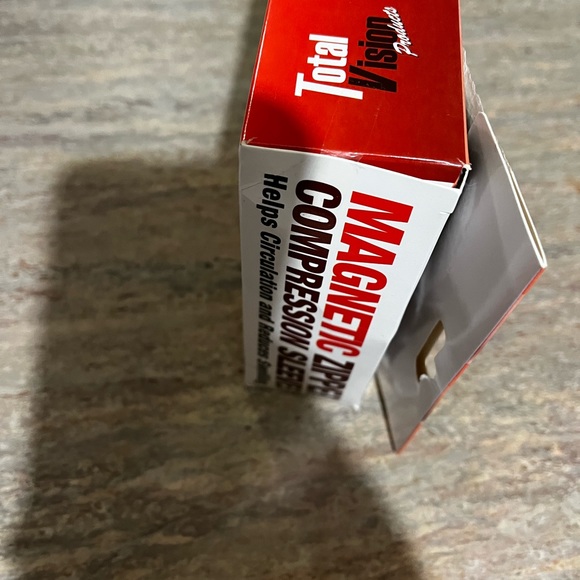 Total Vision Other New Total Vision Zipper Compression